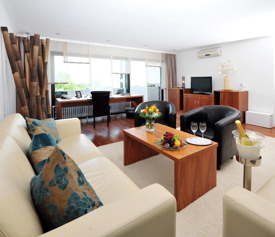 Arens Hotel 327Mnn Sankt Martin Dış mekan fotoğraf